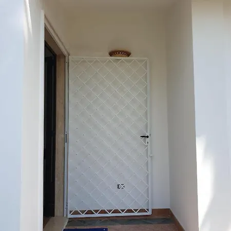 Alessandro House Nyaraló