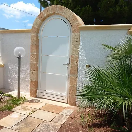 Alessandro House